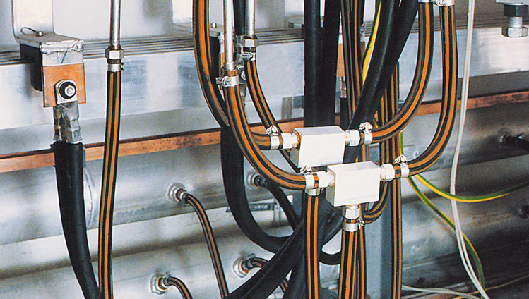 工業(yè)軟管包含的分類有哪些(液壓軟管包含了哪些種類) 工業(yè)軟管包含的分類有哪些(液壓軟管包含了哪些種類)